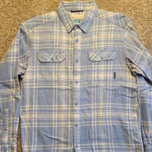 North Carolina Columbia Flannel Long Sleeve Shirt - Size Medium